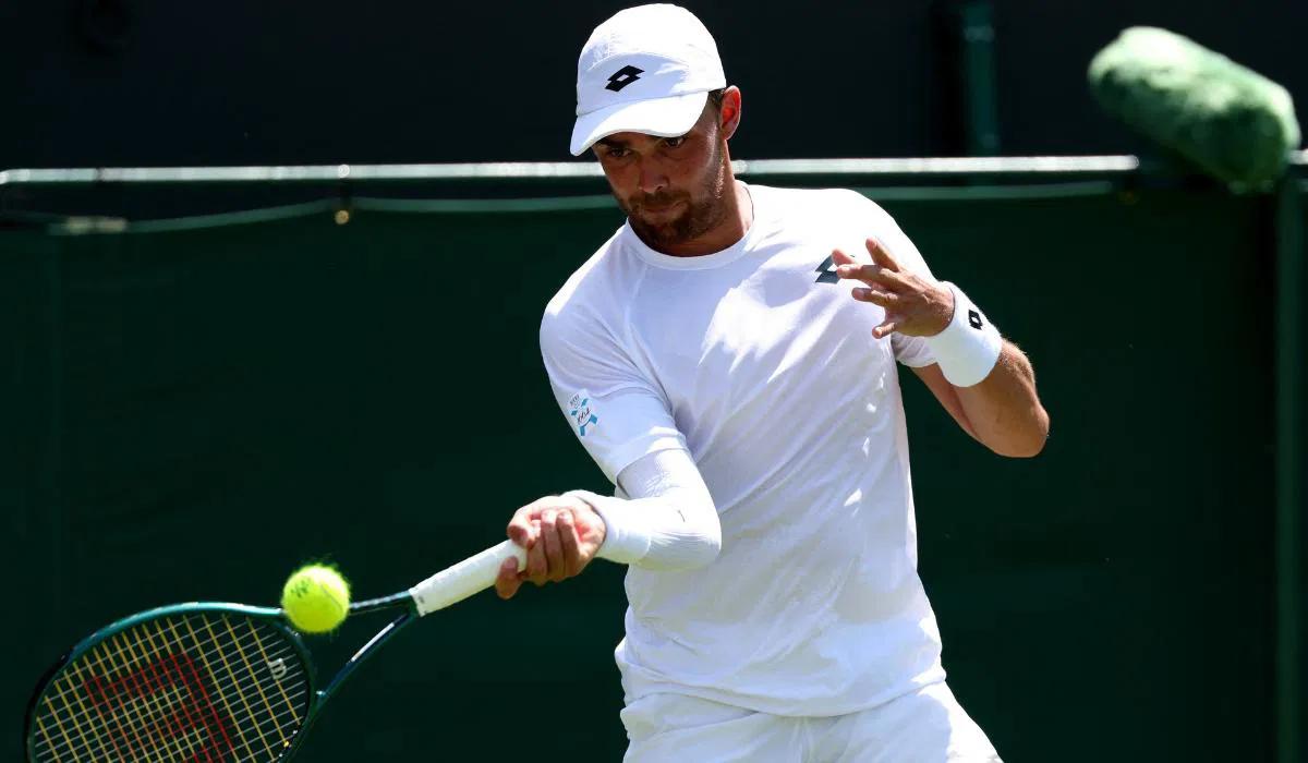 Заустављен од Томпсона на Вимблдону, Бонзи није потврдио свој подухват из првог кола против Медведева