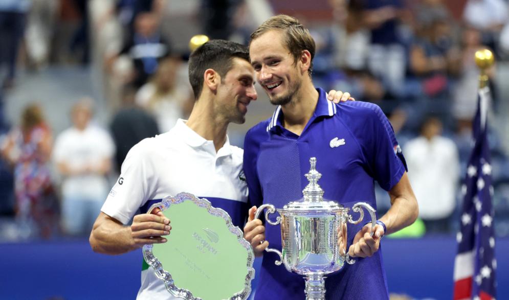 Djokovic-Medvedev, la finale programmée à 15h00 ce dimanche à Bercy