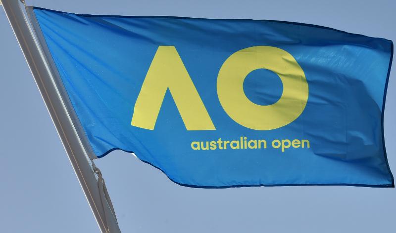 Halys et Moutet chutent d'entrée en qualifis de l'Open d'Australie, battus par Sakharov et Eubanks