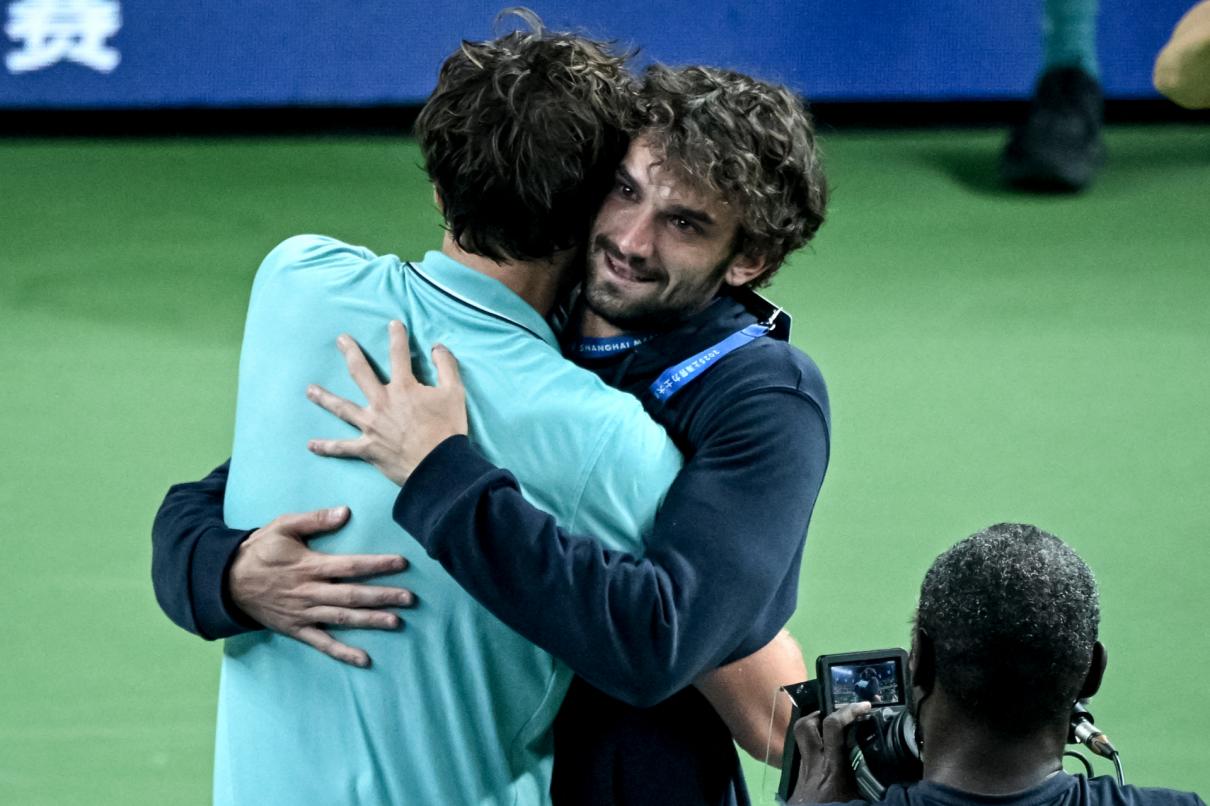 「こんなの見たことない」：上海でのヴァシュロとリンダーネックの決勝戦にジル・シモンが仰天の反応