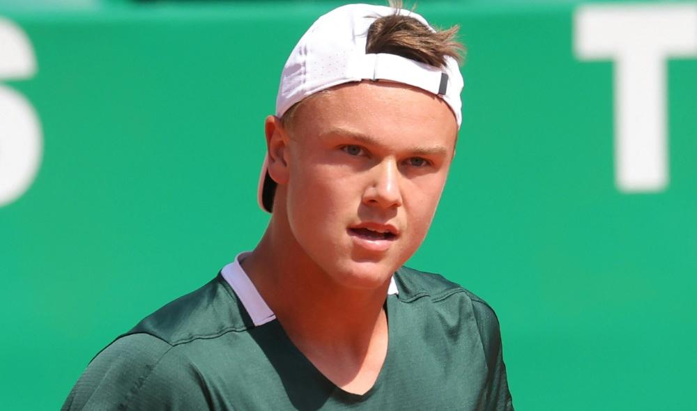Rune renverse Baez et file en quart de finale à Barcelone