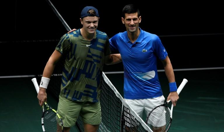 Vidéo - Djokovic et Rune s’entraînent ensemble avant leur entrée en lice à Shanghai