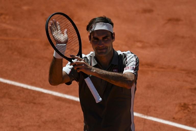 Federer rejoint Nadal en demies de Roland Garros 