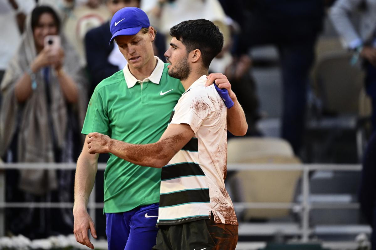 Federer si esprime finalmente: «La finale del Roland Garros ha chiuso la nostra era»