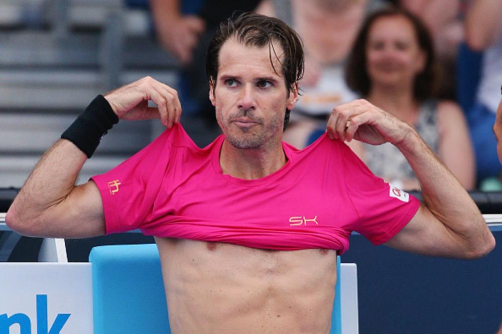 Tommy Haas, ex n°2 mondial, a expliqué à l'issue de son abandon face à Paire que cette saison sera probablement la dernière de sa carrière.