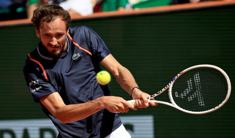 Medvedev musèle Monfils à Monte-Carlo ! 