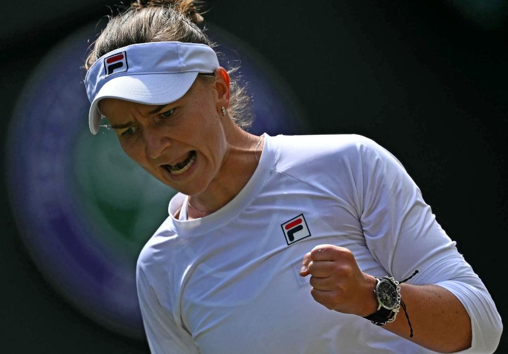 Krejcikova sort Rybakina et rejoint Paolini en finale de Wimbledon !