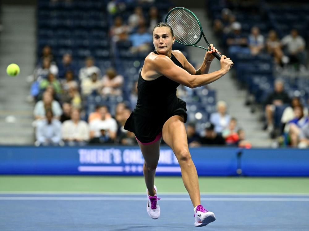 Sabalenka martyrise Zheng et rejoint les demi-finales de l’US Open 