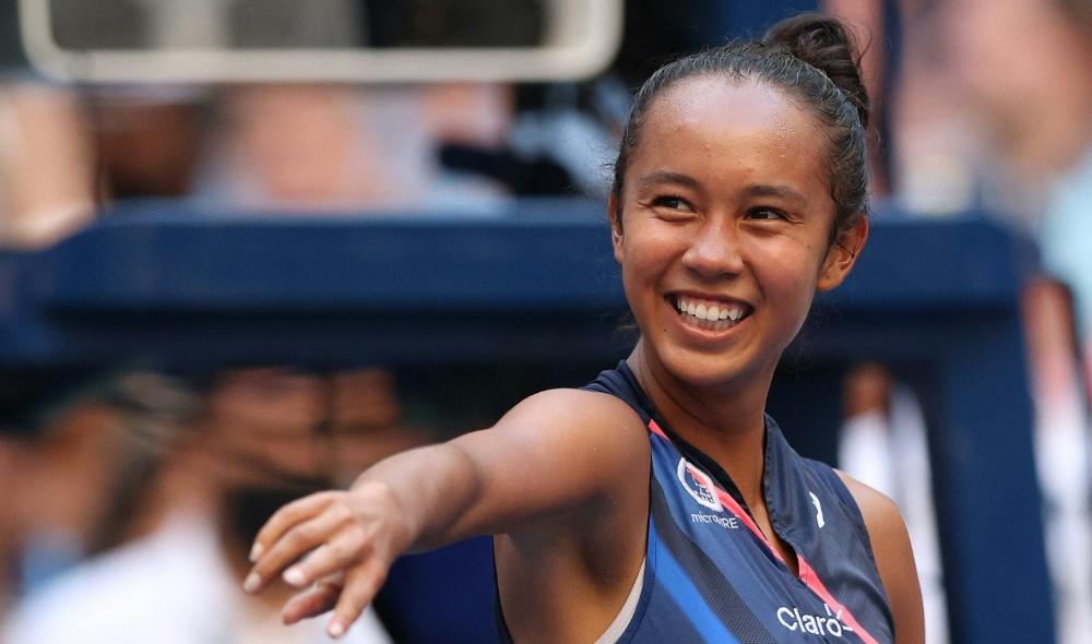 Fernandez, 19 years old since Monday, is the youngest US Open semifinalist since Sharapova, beaten by Clijsters at this stage in 2005.