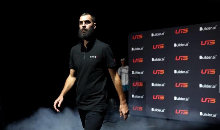 Paire (sur l'accrochage avec un spectateur) : Il m'a dit 'Je t'attends à la fin'