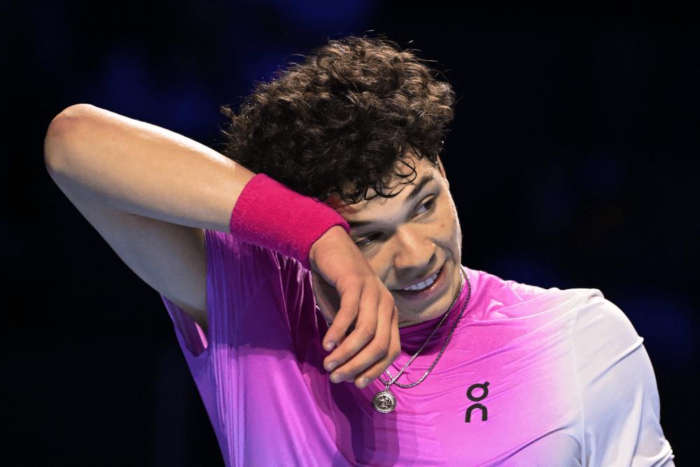 班·謝爾頓於巴塞爾第二輪止步