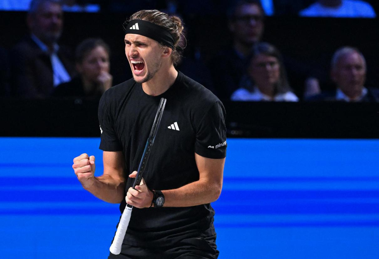 Zverev renoue avec la solidité et file en quarts à Vienne