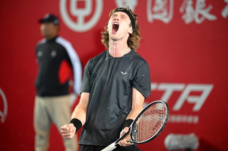 Rolex Paris Masters : Rublev met fin à sa série de défaites avec autorité