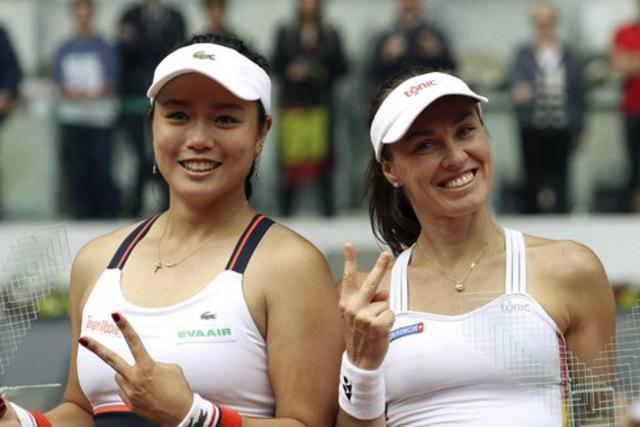 Martina Hingis a obtenu à Eastbourne son 60e titre en double