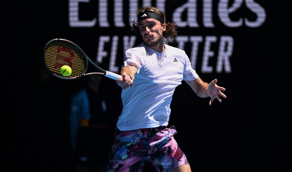 Tsitsipas avec autorité