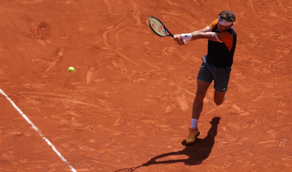 Ruud accroché mais qualifié pour le 3e tour à Roland Garros.