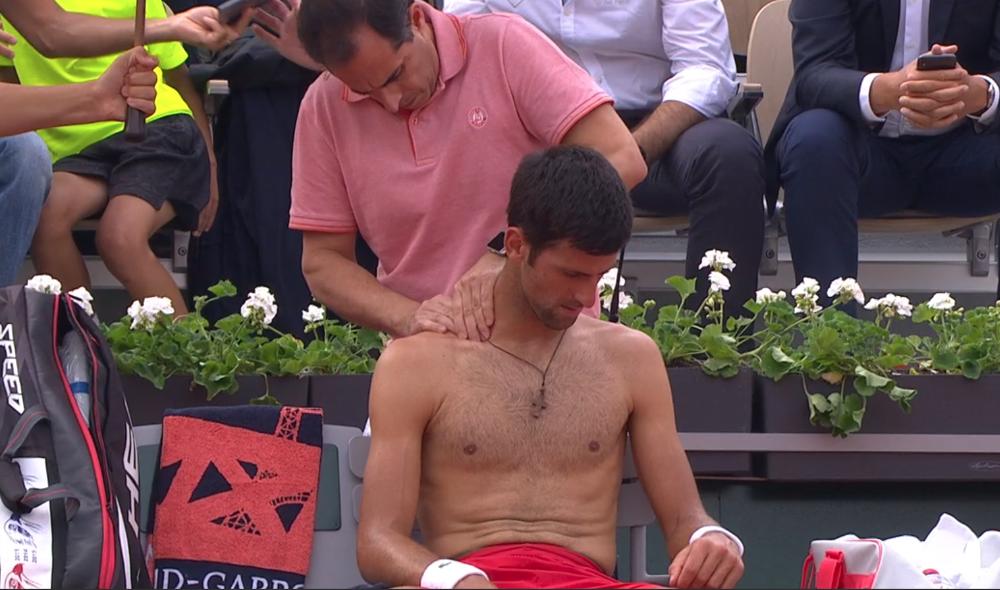 Djokovic mal-en-point sur le Lenglen