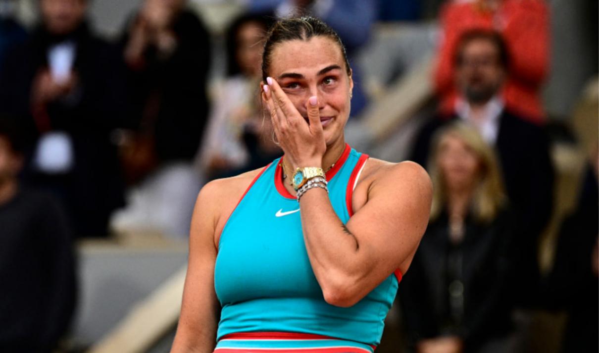 Sabalenka en larmes : « Je suppose que je vieillis, je deviens vraiment sensible »