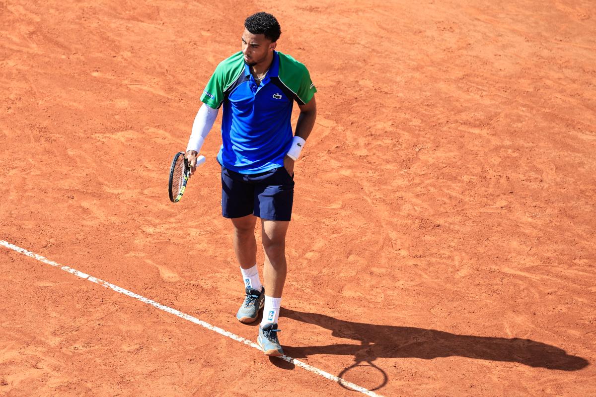 Fils pas convaincu par l’arbitrage électronique sur terre battue : « Avec les juges de ligne, il y avait plus de vie sur le court »