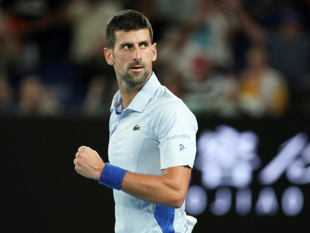 Djokovic sauve une balle de match et se relance face à Sinner !