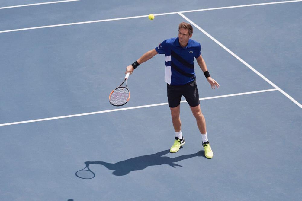 Nicolas Mahut a dévoilé la nouvelle tenue, spécialement confectionnée par son sponsor Lacoste, qu'il portera lors de l'US Open.