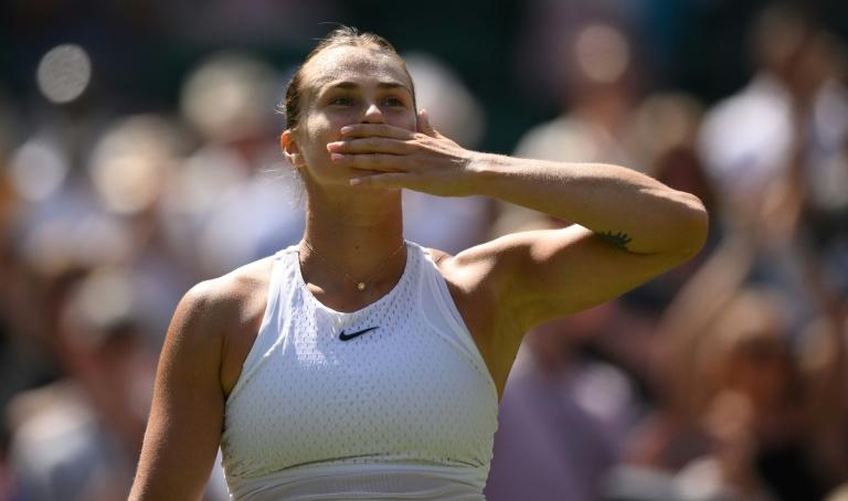 « J’ai toujours rêvé de gagner Wimbledon », réagit Sabalenka, qualifiée pour les quarts de finale