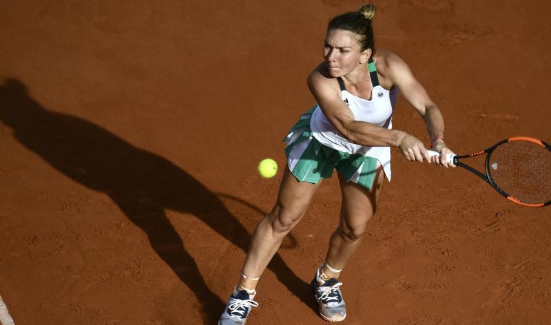 Halep en perdition sur le Chatrier
