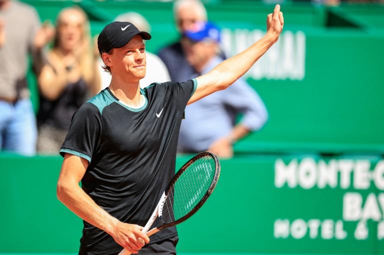Solide, Sinner démarre bien à Roland-Garros