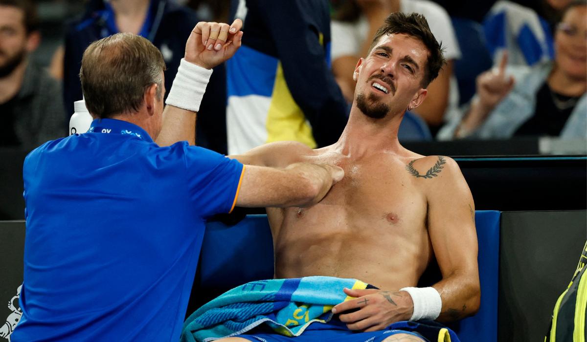 « On m’a greffé le tendon d’un donneur » : Kokkinakis raconte l’opération la plus folle de sa carrière