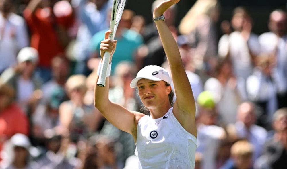« Je ne m’attendais vraiment pas à gagner ici », les premiers mots de Swiatek après sa victoire à Wimbledon