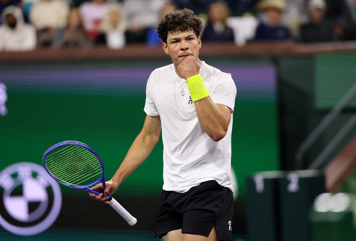 Shelton remporte le duel américain contre Nakashima pour filer en quart à Indian Wells