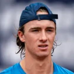 Lukas Neumayer